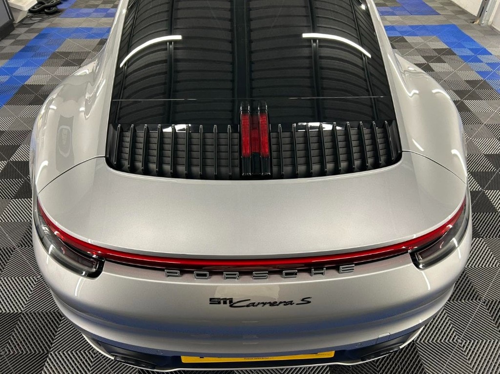 Porsche 911 Carrera S rear deck after detailing