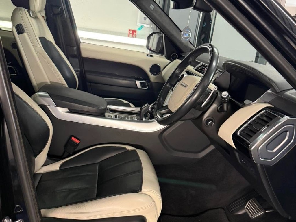 Range Rover Sport interior after a deep interior clean