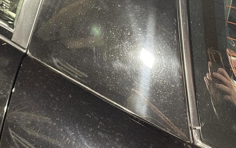 Heavy swirl marks and scratches before paint correction