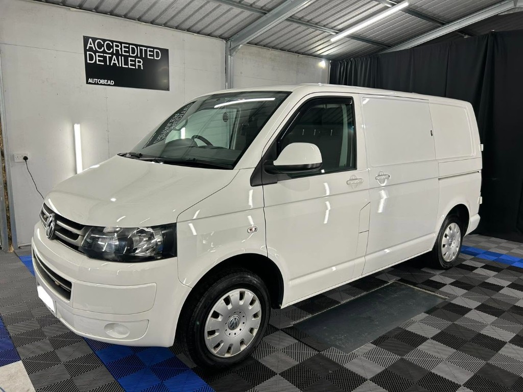 Spotless VW Transporter with a glossy finish after detailing